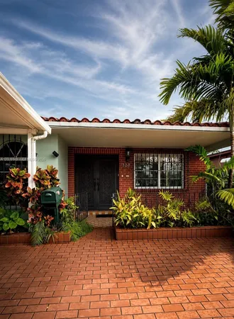 $720,000 | 320 Northwest 61st Avenue, Miami, FL 33126