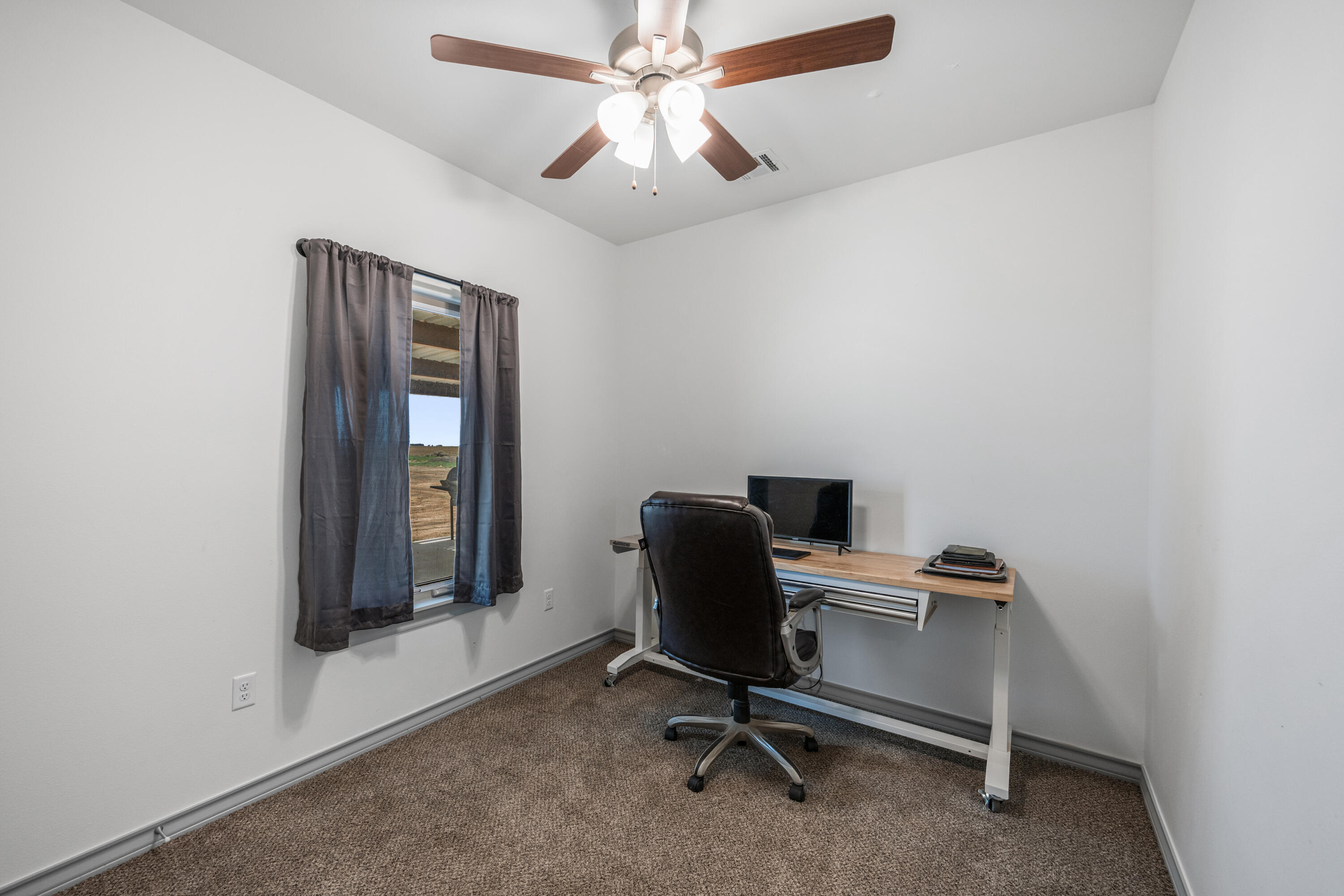 1389 Redhead Road Wilson, TX 79381 - Photo 20 of 41 Bedroom, Office, Flex room