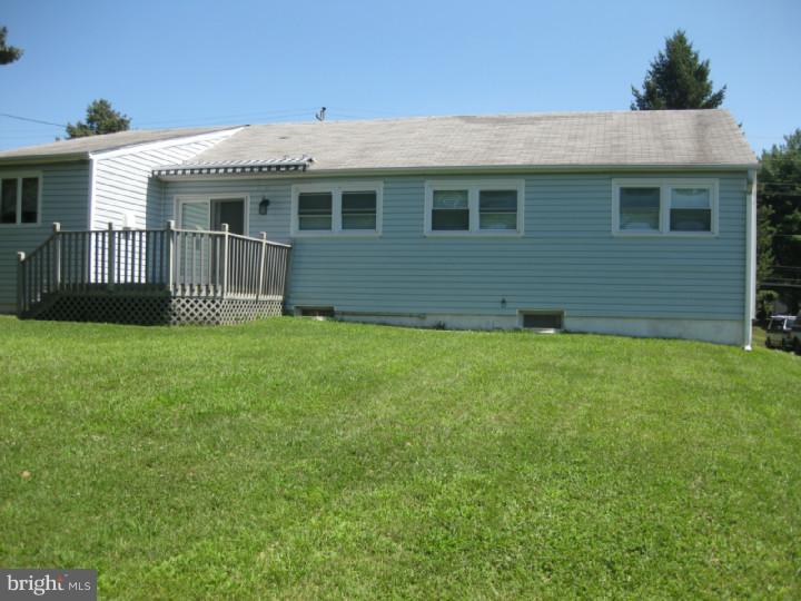 352 Newtown Road Warminster, PA 18974 - Photo 16 of 17 Exterior Back