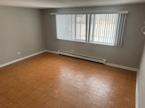 $1,800 | 7151 170th Street, Unit 1E, Tinley Park, IL 60477