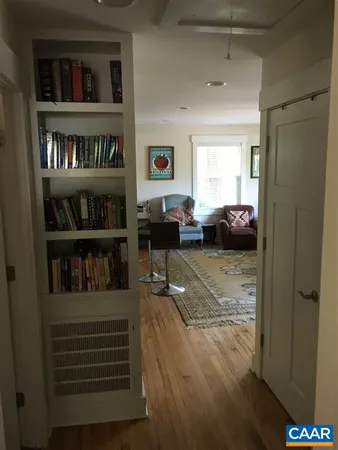 $2,800 | 718 McIntire Road, Charlottesville, VA 22902