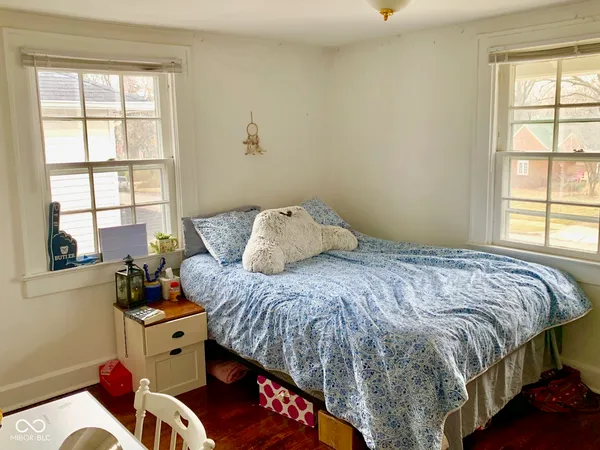 $2,450 | 425 West 44th Street, Indianapolis, IN 46208