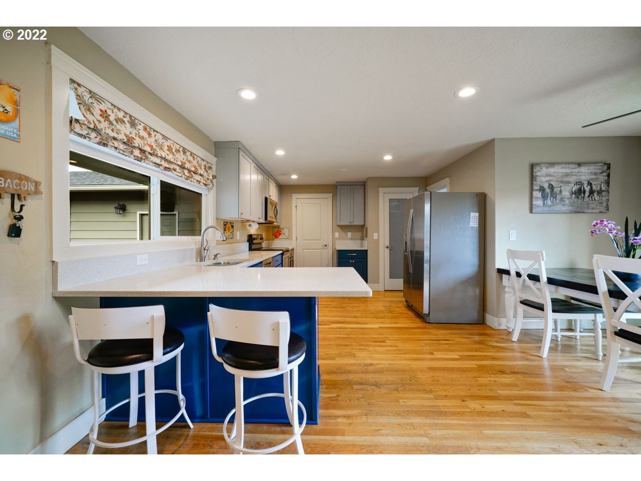 4702 Lone Oak Road Southeast Salem, OR 97302 - Photo 7 of 29 Gallery Image 7