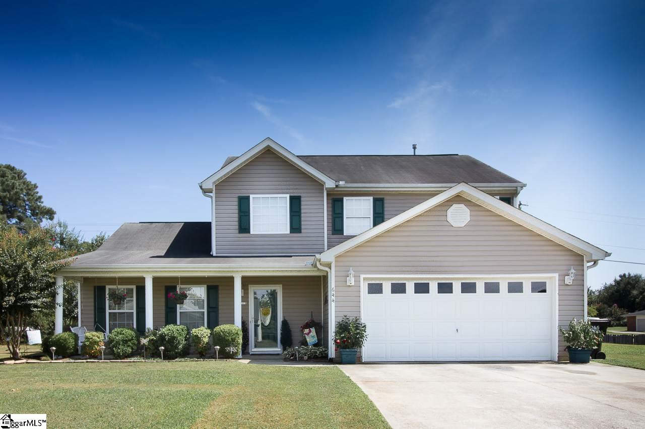 644 Hunters Lane Anderson, SC 29625 - Photo 1 of 26 Gallery Image 1