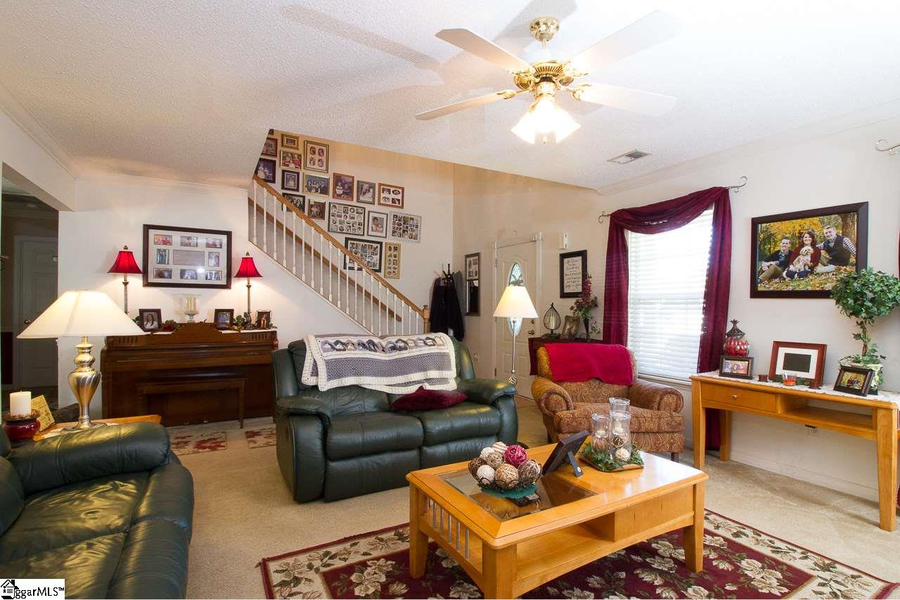 644 Hunters Lane Anderson, SC 29625 - Photo 4 of 26 Gallery Image 4