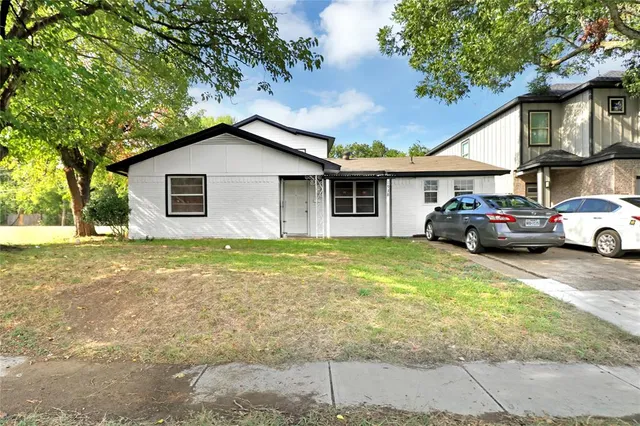 $400,000 | 1938 El Paso Street, Grand Prairie, TX 75051