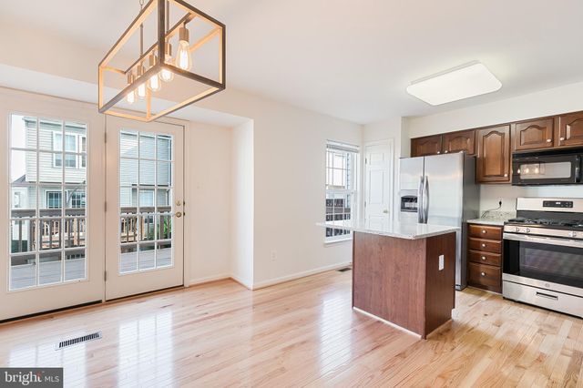 $510,000 | 6401 Lureta Ann Lane, Springfield, VA 22150