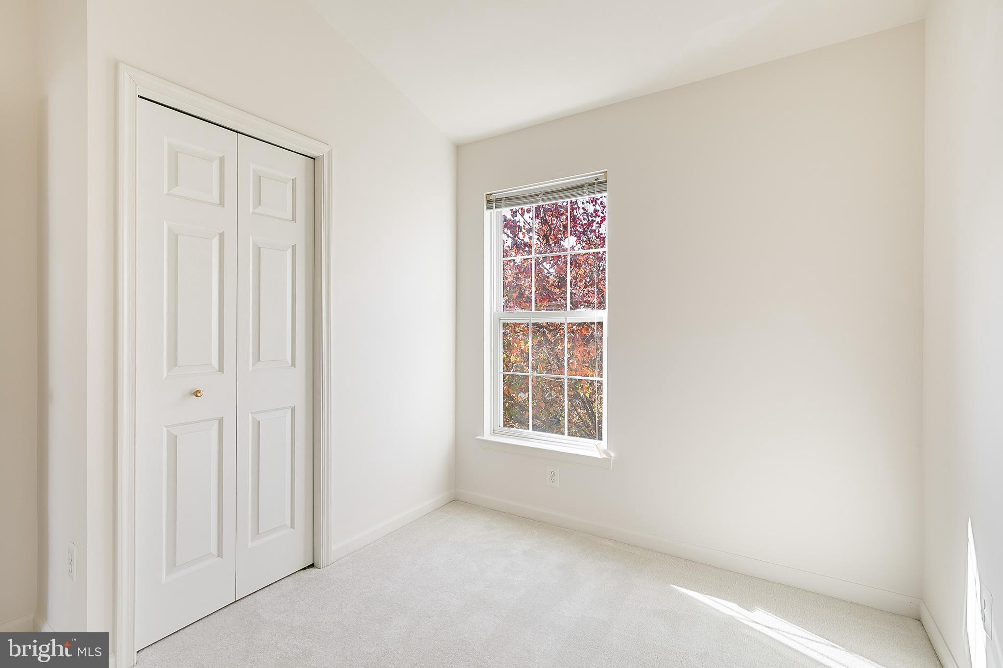 6401 Lureta Ann Lane Springfield, VA 22150 - Photo 28 of 43