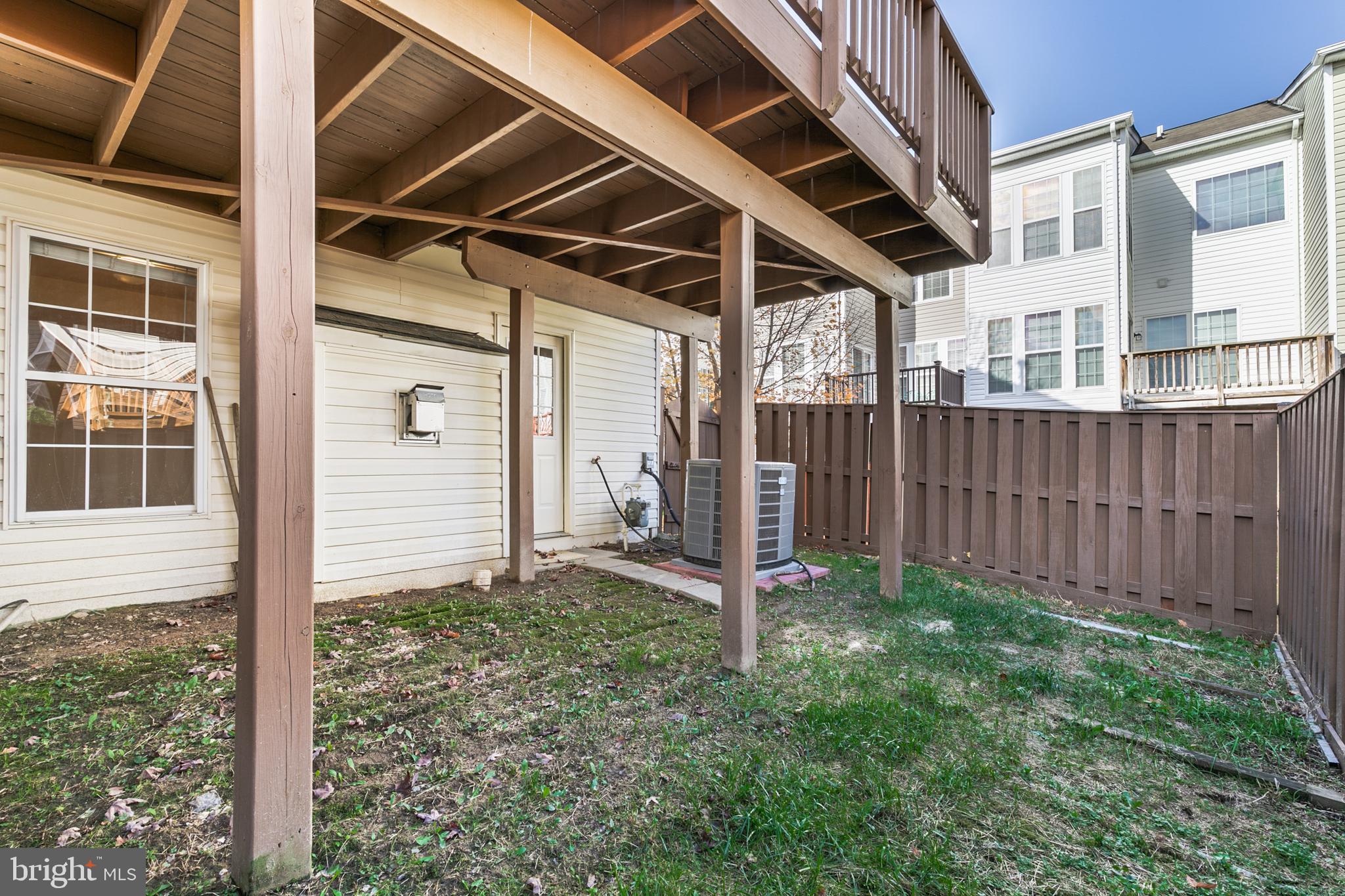 6401 Lureta Ann Lane Springfield, VA 22150 - Photo 38 of 43