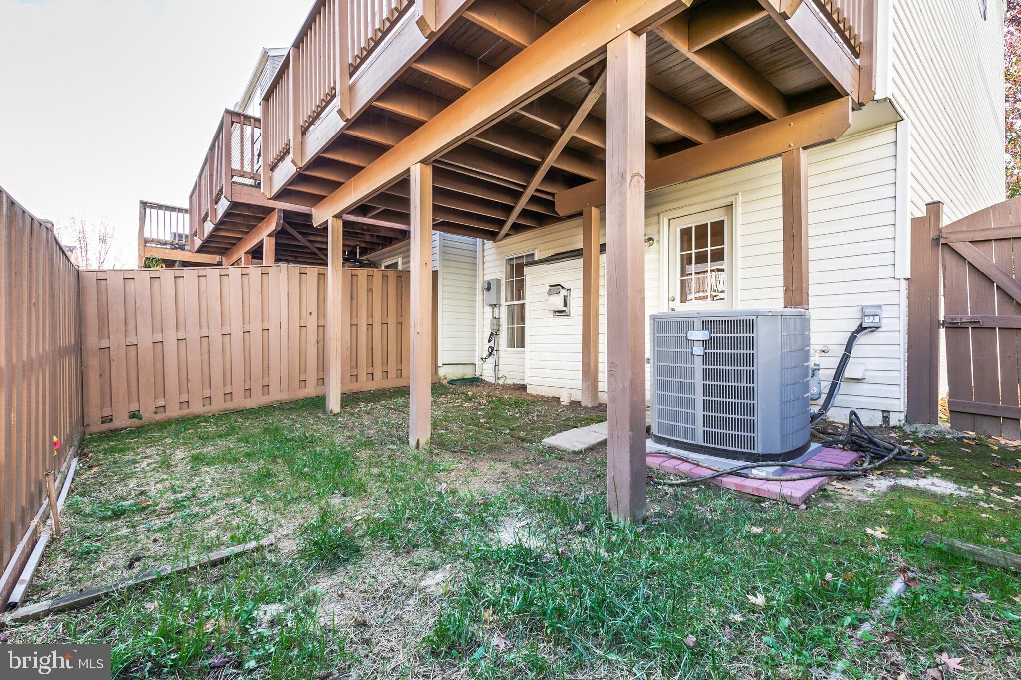 6401 Lureta Ann Lane Springfield, VA 22150 - Photo 39 of 43