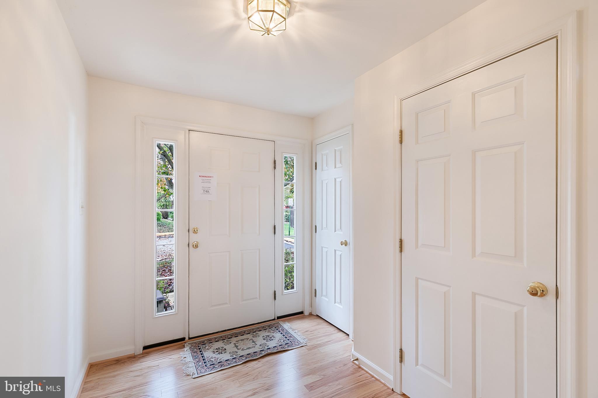 6401 Lureta Ann Lane Springfield, VA 22150 - Photo 6 of 43