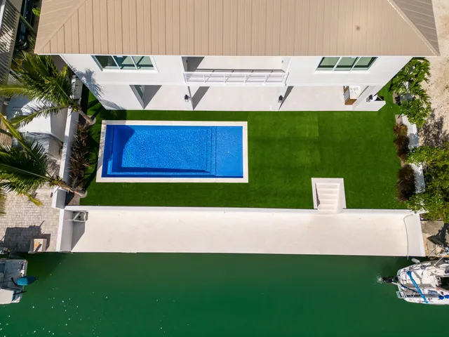 $4,950,000 | 117 Leoni Drive, Islamorada, FL 33036