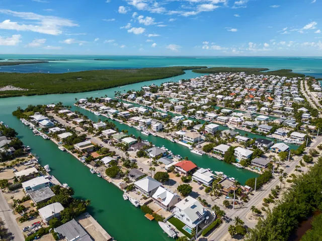 $4,950,000 | 117 Leoni Drive, Islamorada, FL 33036