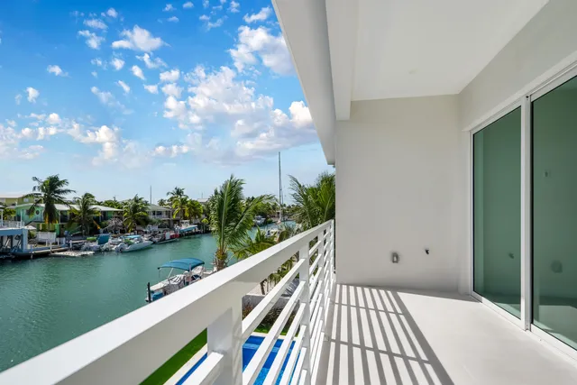 $4,950,000 | 117 Leoni Drive, Islamorada, FL 33036