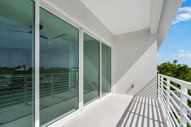 $4,950,000 | 117 Leoni Drive, Islamorada, FL 33036