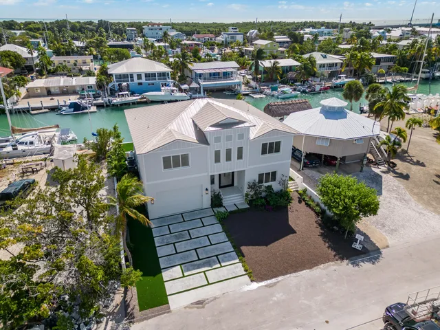 $4,950,000 | 117 Leoni Drive, Islamorada, FL 33036