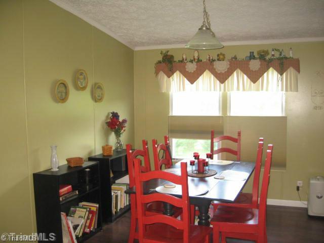 354 Roberts Farm Road Reidsville, NC 27320 - Photo 8 of 16 Dining Room.