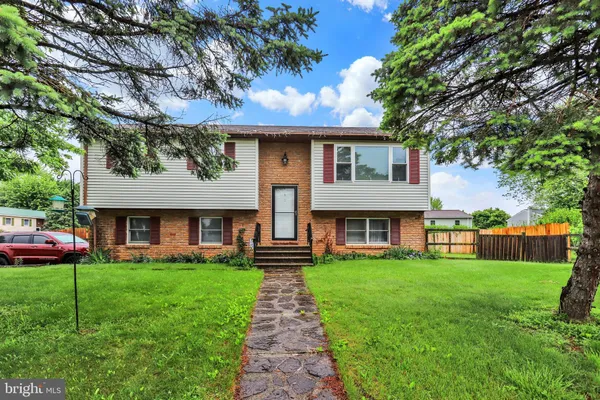$299,998 | 38 Bonniefield Circle, Gettysburg, PA 17325
