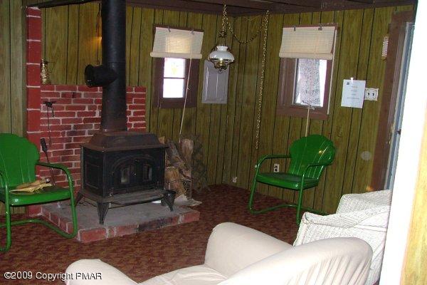 Opus Road East Stroudsburg, PA 18302 - Photo 3 of 7 Main room