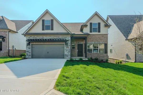 $788,900 | 2927 Snow Pond Road, Knoxville, TN 37931
