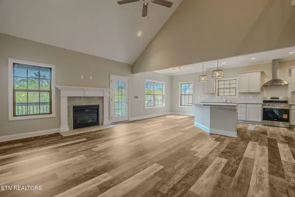 $788,900 | 2927 Snow Pond Road, Knoxville, TN 37931
