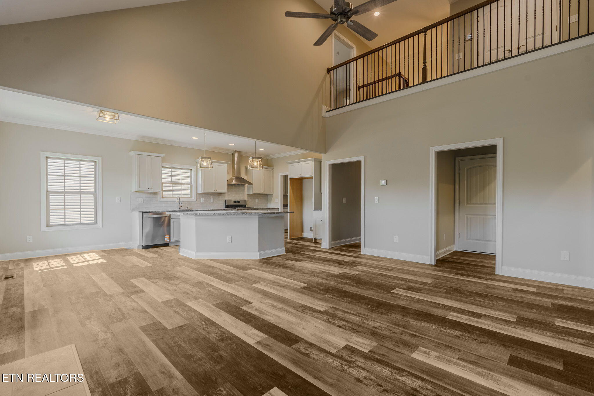 2927 Snow Pond Road Knoxville, TN 37931 - Photo 16 of 60 Living Room 2