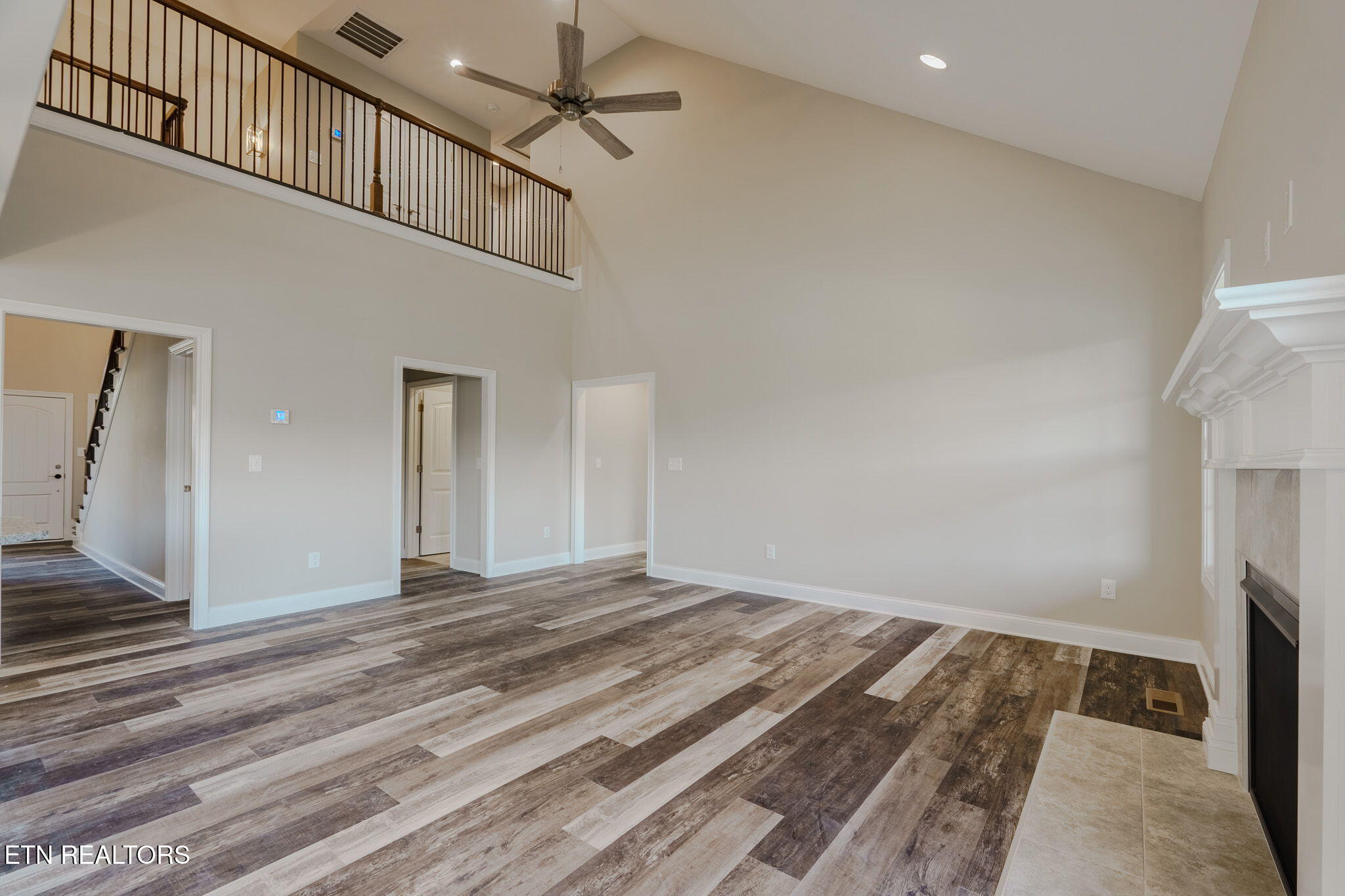 2927 Snow Pond Road Knoxville, TN 37931 - Photo 19 of 60 Living Room 3