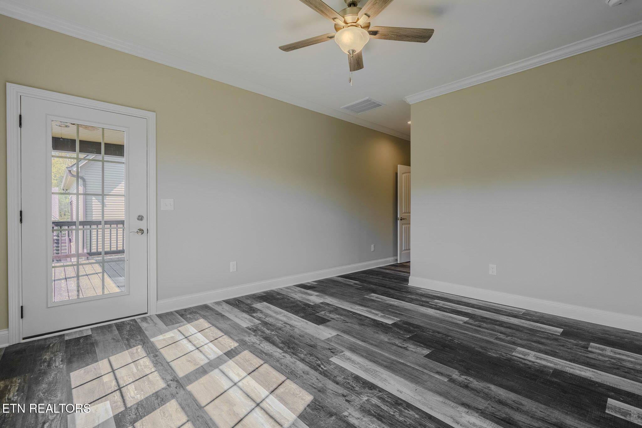 2927 Snow Pond Road Knoxville, TN 37931 - Photo 23 of 60 Master bedroom 1