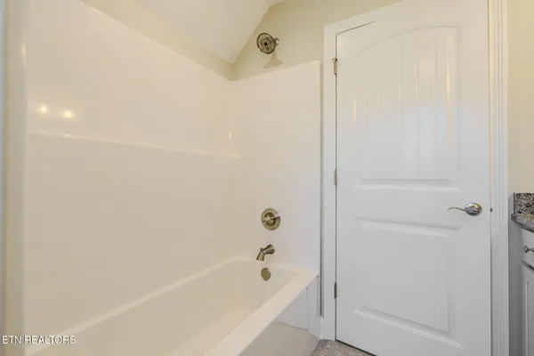 $788,900 | 2927 Snow Pond Road, Knoxville, TN 37931