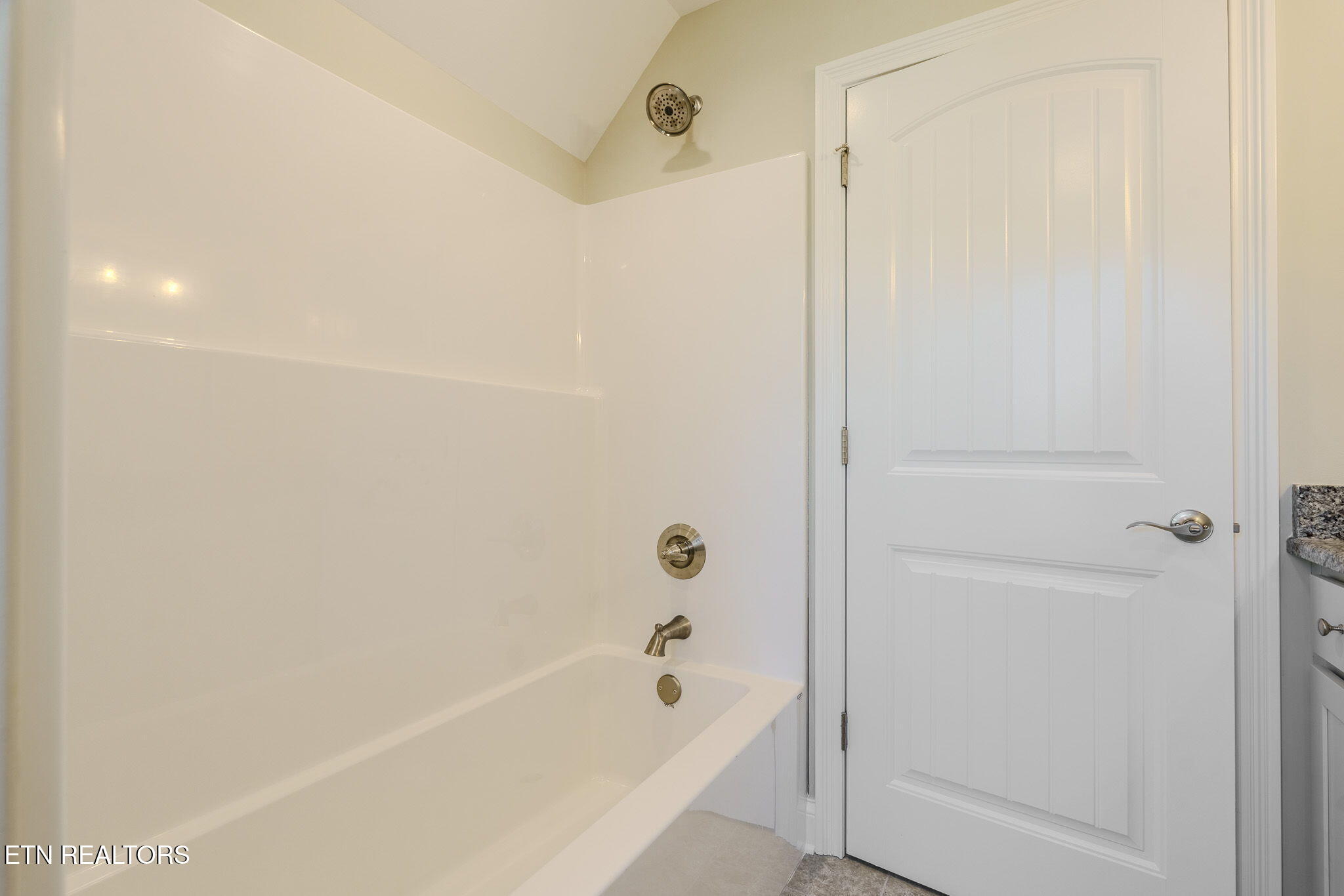 2927 Snow Pond Road Knoxville, TN 37931 - Photo 46 of 60 Upstairs Bedroom 1 2