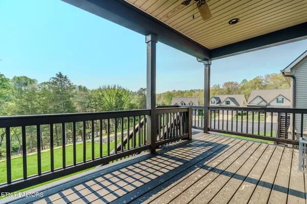 $788,900 | 2927 Snow Pond Road, Knoxville, TN 37931