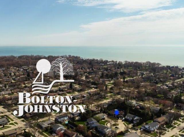 612 Canterbury Road Grosse Pointe, MI 48236 - Photo 47 of 54 31377994-46.JPG