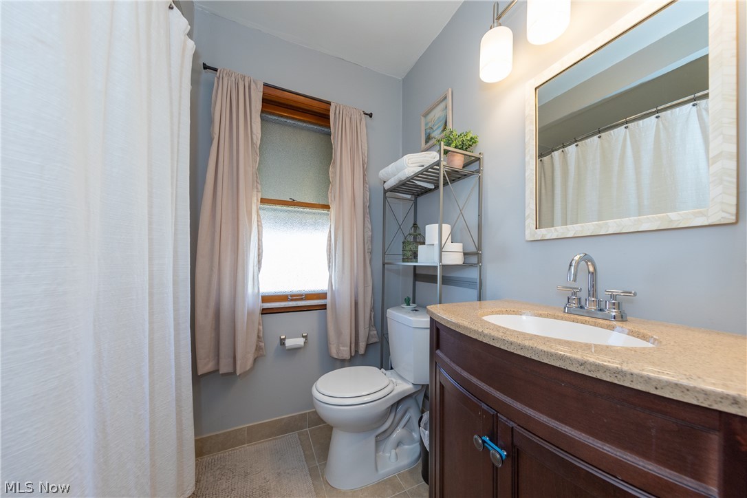 372 Clarmont Road Willowick, OH 44095 - Photo 17 of 33 Gallery Image 17