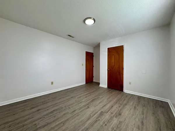 $1,250 | 5009 Marylin Lane, Unit B, Chattanooga, TN 37411