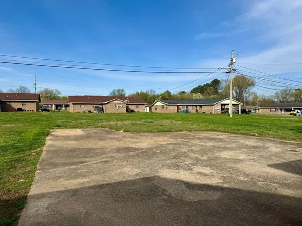 $1,250 | 5009 Marylin Lane, Unit B, Chattanooga, TN 37411
