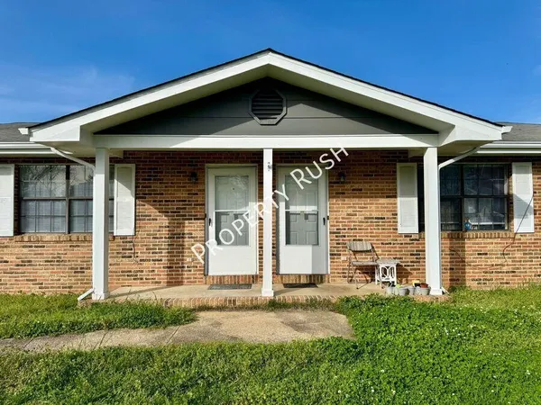 $1,250 | 5009 Marylin Lane, Unit B, Chattanooga, TN 37411