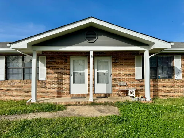 $1,250 | 5009 Marylin Lane, Unit B, Chattanooga, TN 37411
