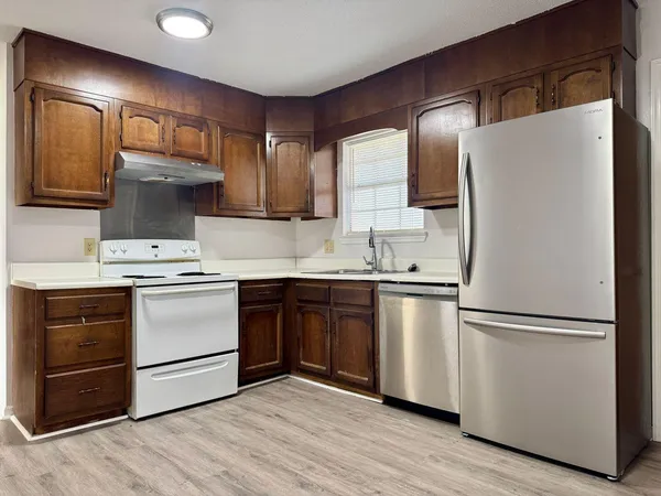 $1,250 | 5009 Marylin Lane, Unit B, Chattanooga, TN 37411