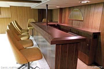 6355 Rick Road Unionville, MI 48767 - Photo 19 of 25 6355RickRdBar.jpg