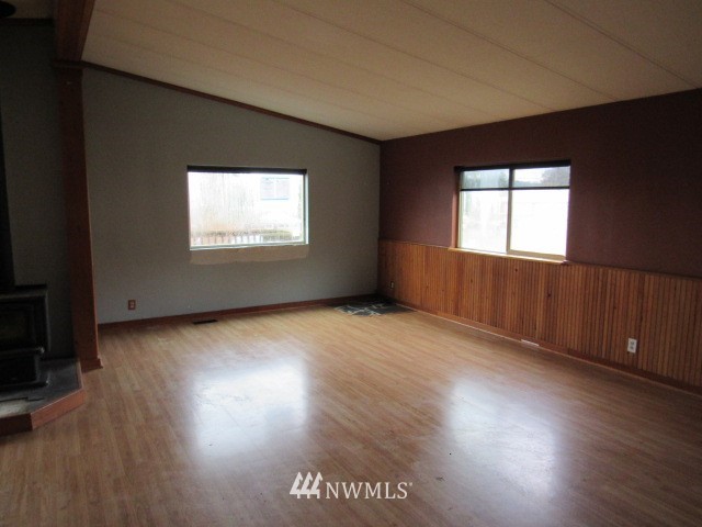 2524 MacKenzie Road Bellingham, WA 98226 - Photo 4 of 22 Gallery Image 4
