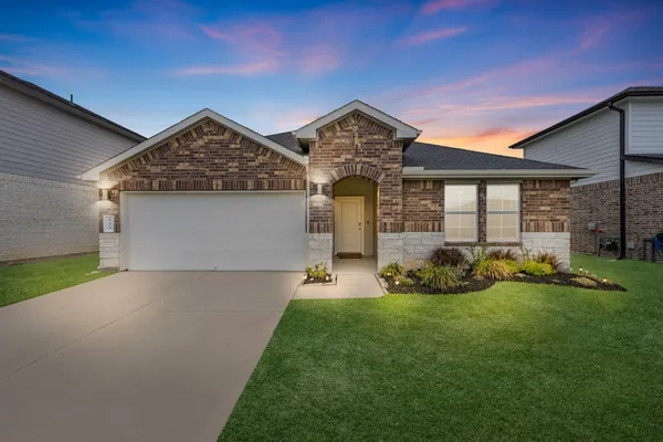 $300,000 | 923 Kinder Sky Lane, Rosharon, TX 77583