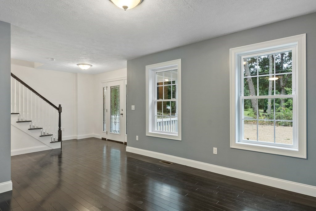 85 McIntire Road Fitchburg, MA 01420 - Photo 7 of 40 Gallery Image 7
