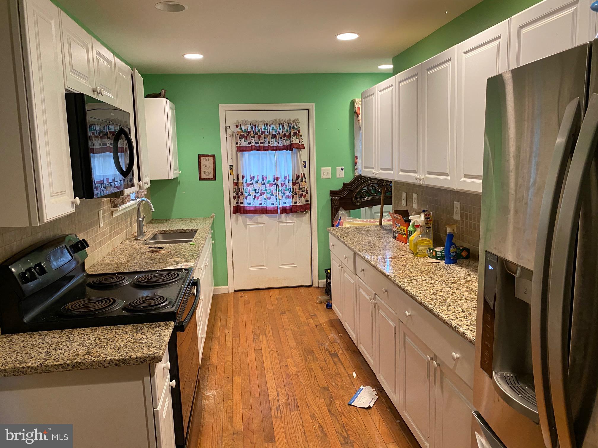 20616 Gleedsville Road Leesburg, VA 20175 - Photo 4 of 14 Gallery Image 4