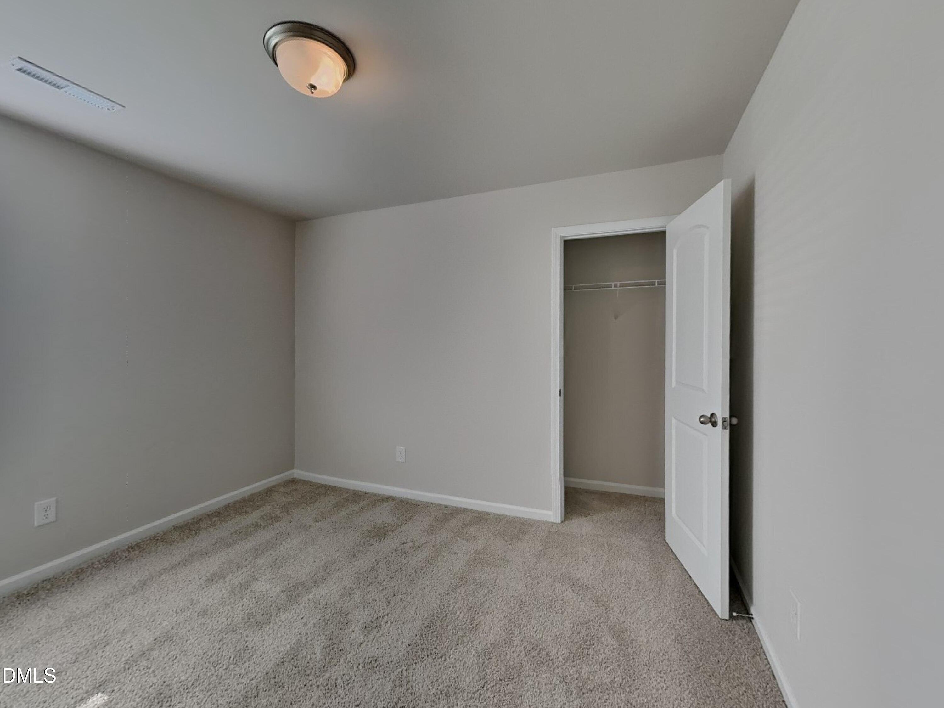 35 Drake Circle Bunnlevel, NC 28323 - Photo 8 of 17 an empty room with a empty space