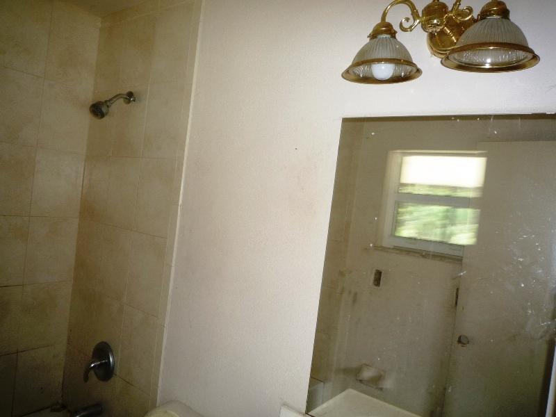 656 Northwest Riverside Drive Port St. Lucie, FL 34983 - Photo 22 of 35 Master Bath