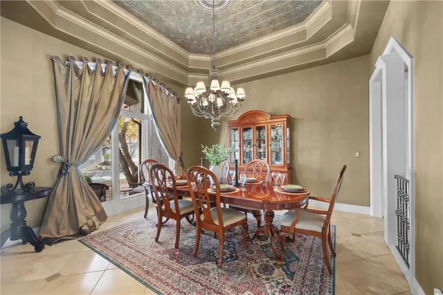 $975,000 | 609 Northeast Lake Point Drive, Lee's Summit, MO 64064