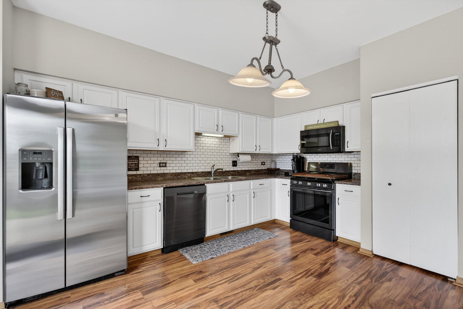 1432 Red Top Lane Minooka, IL 60447 - Photo 6 of 29