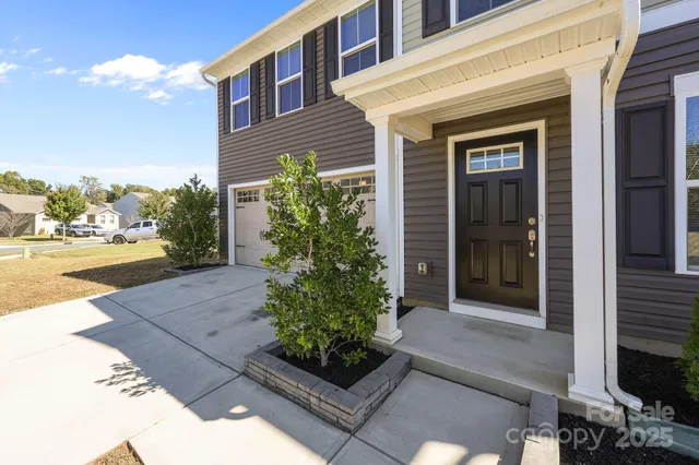 $380,000 | 2522 Willow Pond Lane Southeast, Concord, NC 28025