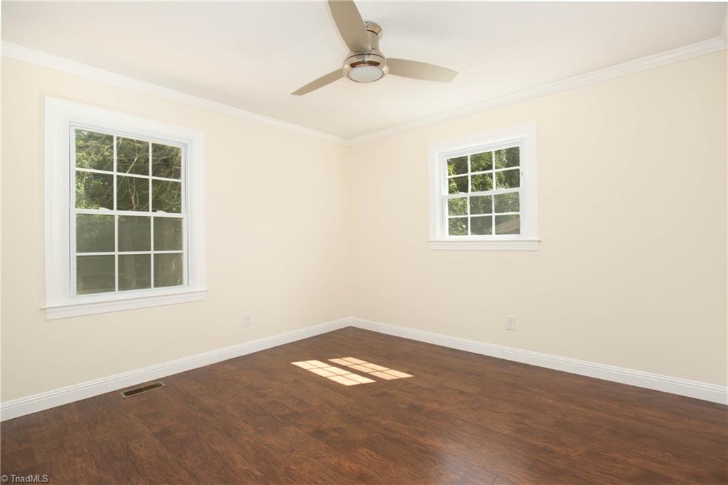 727 Hendrix Street High Point, NC 27260 - Photo 20 of 30 Second Bedroom