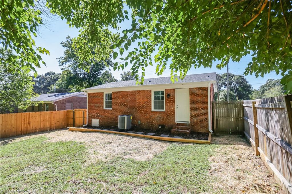 727 Hendrix Street High Point, NC 27260 - Photo 24 of 30 Gallery Image 24